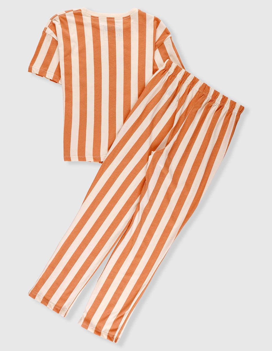 Pijama Crunchyroll